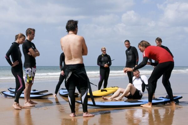Surf courses for families at the A-Frame Surfcamp in Spain
