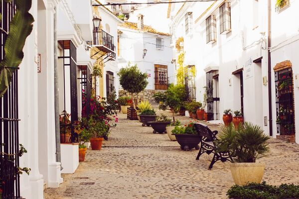 Vejer de la Frontera is located near the a frame surfcamp andalusia